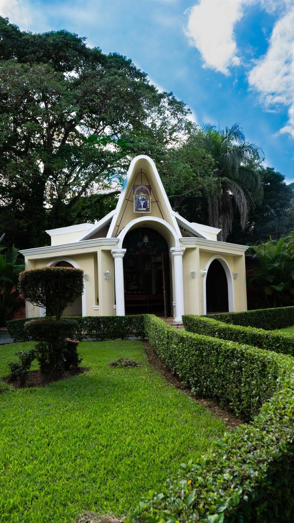 Guacamayos Hotel Bonao المظهر الخارجي الصورة