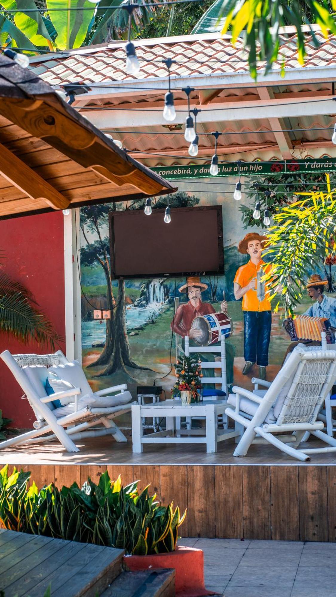 Guacamayos Hotel Bonao المظهر الخارجي الصورة